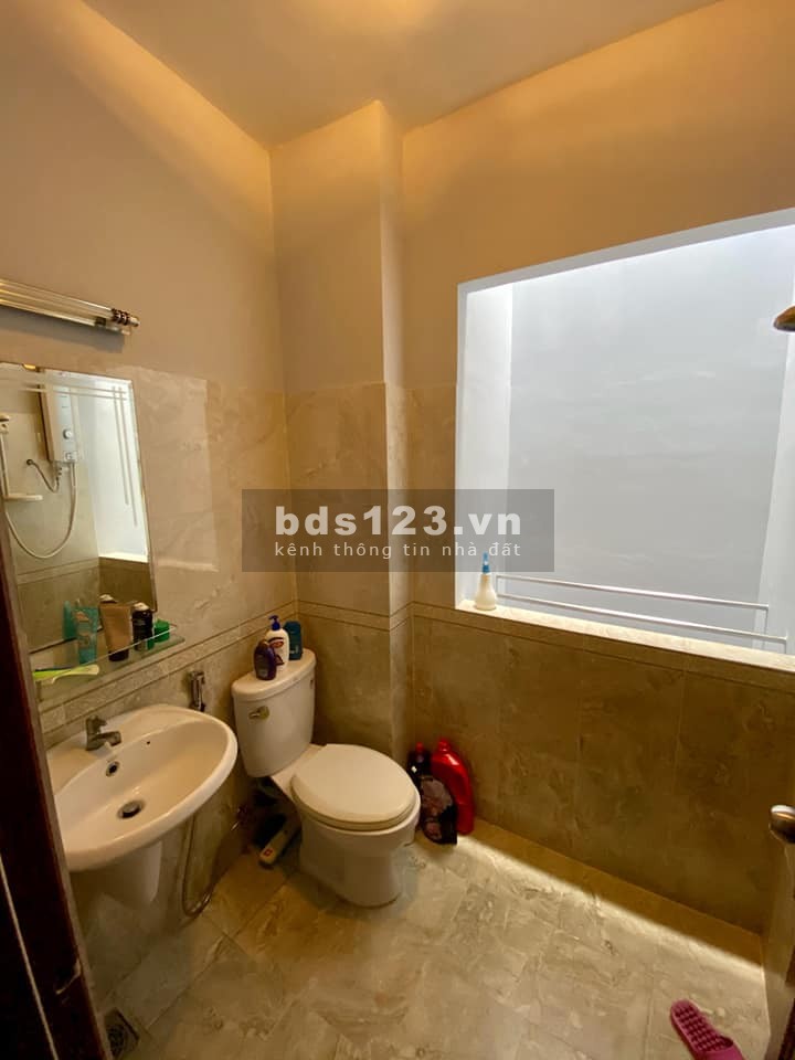 [Bán nhà] Trương Phước Phan ,Bình Tân, dt 4x15m, giá 4 tỷ 900tr, LH 0933592713