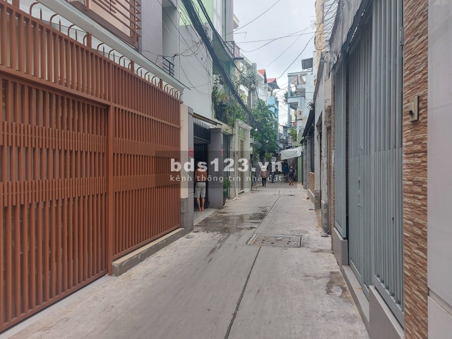 [Bán nhà] Trương Phước Phan ,Bình Tân, dt 4x15m, giá 4 tỷ 900tr, LH 0933592713