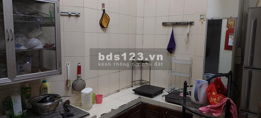 Bán nhà Lò Đúc vị trí trung tâm, ngõ rộng, diện tích lớn 49m 5 tầng 4,1 tỷ