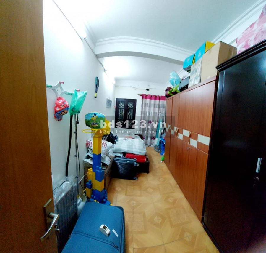 Bán nhà Lò Đúc vị trí trung tâm, ngõ rộng, diện tích lớn 49m 5 tầng 4,1 tỷ