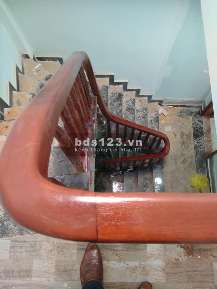 Nhà đẹp mới tinh lung linh, ở ngay chỉ có tại Thanh Oai, dt 35m2, 5 tầng, mt 4.2m, giá 2.3 tỷ