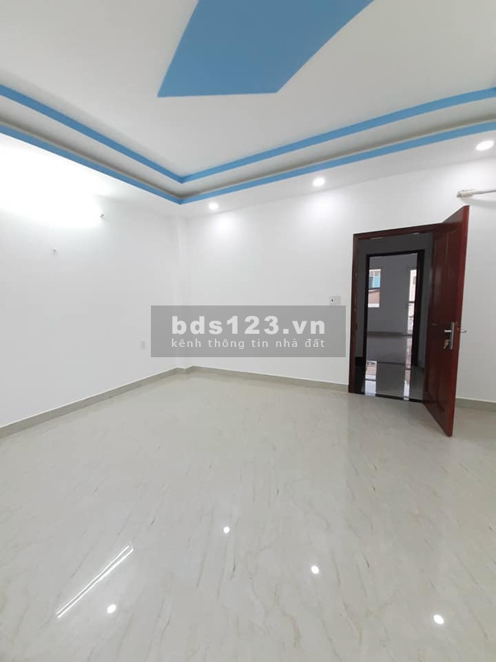 Bán nhà Hẻm 6m Trịnh Đình Trọng, 75m2 ngang 5, 5 tầng, 5PN, giá chỉ 9.3 tỷ, lh 0703161091