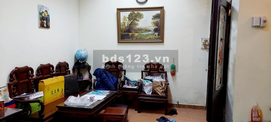 Bán nhà Lò Đúc vị trí trung tâm, ngõ rộng, diện tích lớn 49m 5 tầng 4,1 tỷ