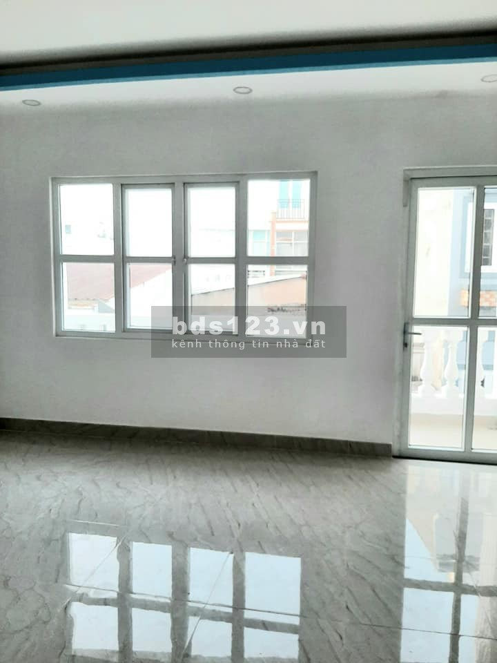 Bán nhà Hẻm 6m Trịnh Đình Trọng, 75m2 ngang 5, 5 tầng, 5PN, giá chỉ 9.3 tỷ, lh 0703161091