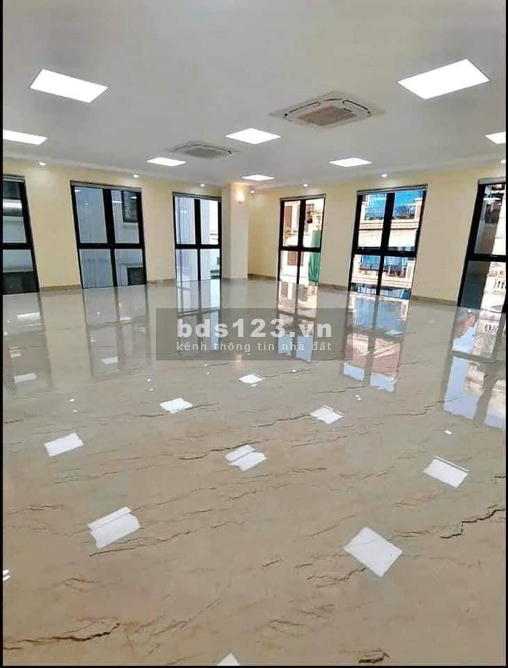 Siêu hiếm tòa nhà diện tích 135m2 mặt tiền 14m Vân Hồ Hai Bà Trưng