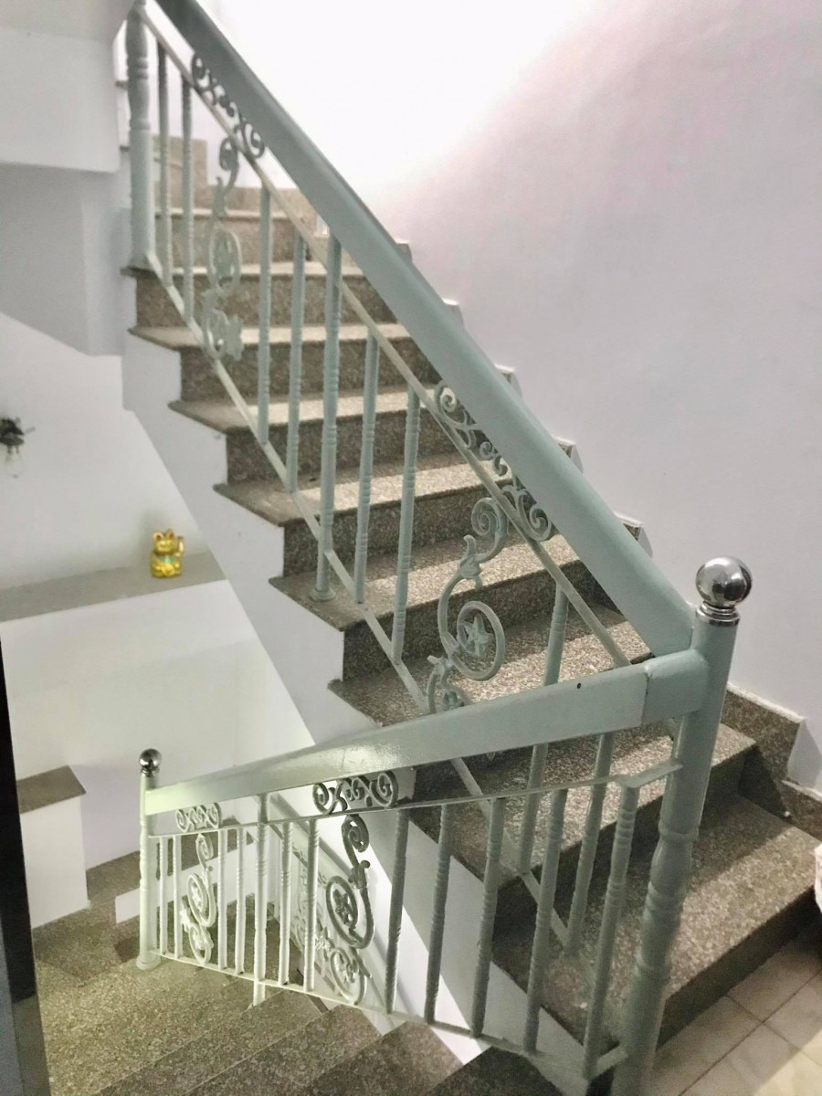 Bán nhà phố Vip Phan Xích Long, 35m2x 4 tầng, MT4.5m, nở hậu, chỉ 5,1 tỷ. LH 037.6966.383