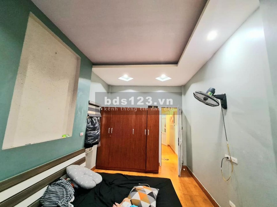 Giáp Nhị lô góc, nhà đẹp, 50m ra ô tô tránh, ngõ 3 gác nhà dân xây 50m2 nhỉnh 3 tỷ