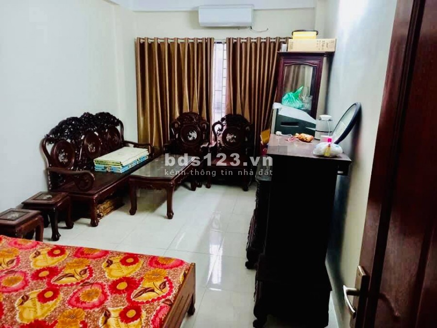 Cần bán nhà Giáp Nhị-Hoàng Mai 36m, 5 tầng lô góc, mt 30m ô tô tránh, chi 2,95 tỉ