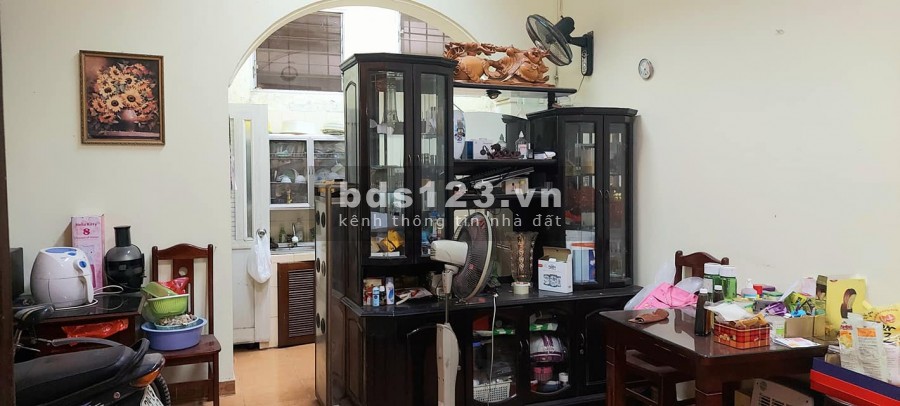 Bán nhà Lò Đúc vị trí trung tâm, ngõ rộng, diện tích lớn 49m 5 tầng 4,1 tỷ