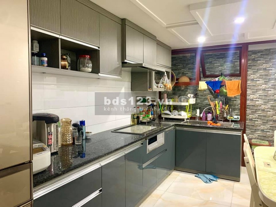 Nhà phố Nguyễn Công Trứ, Kinh doanh cực tốt chỉ 7,7 tỷ Nhà đẹp, mặt phố lớn, kinh doanh tốt