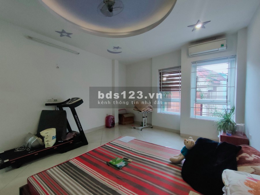 Ái Mộ-Bồ Đề. Bán nhà 6 tầng 35m2 Mt 4m 3.65 tỷ. Nhà chủ tự xây, mới,đẹp.