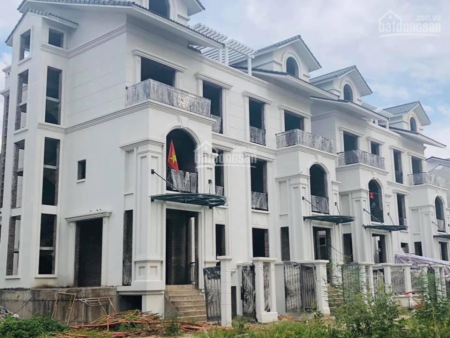 BIệt thự liền kề - Võ Chí Công, hướng Đông Nam mặt ngoài, diện tích 132m2
