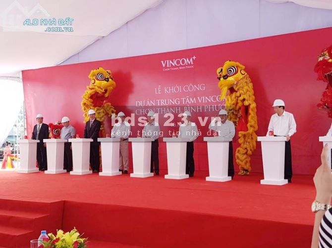 Đất ngộp bán rẻ 21x50=1050m2, giá 430 triệu gần trường, dân cư đông, shr