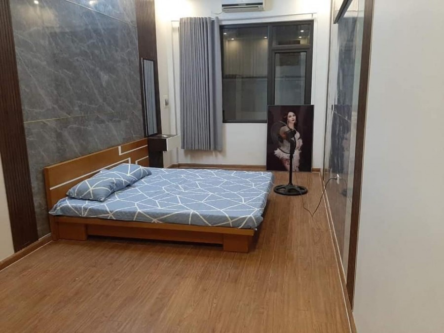 Bán nhà đẹp, hiếm, phố Nguyễn Cao, diện tích 39m2, 4 tầng, giá 4,5 tỷ