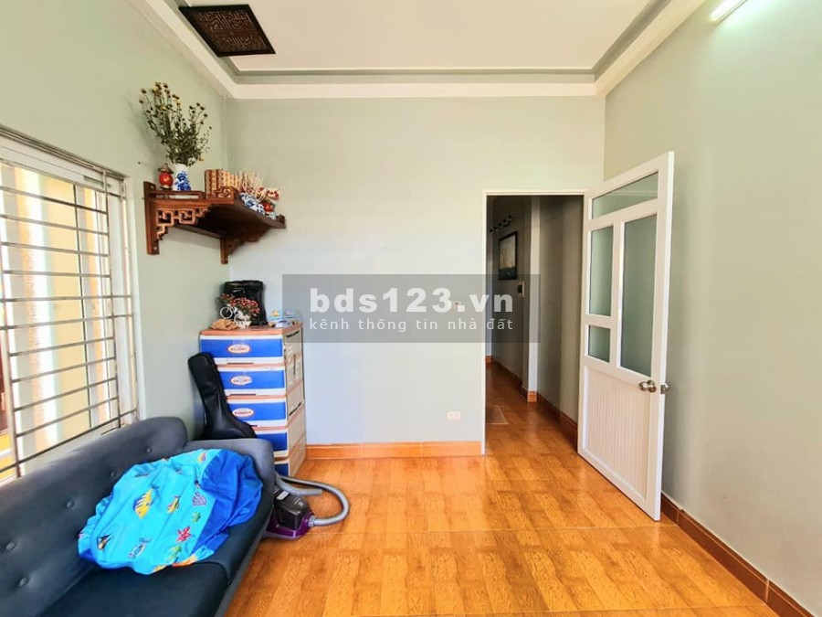 Giáp Nhị lô góc, nhà đẹp, 50m ra ô tô tránh, ngõ 3 gác nhà dân xây 50m2 nhỉnh 3 tỷ