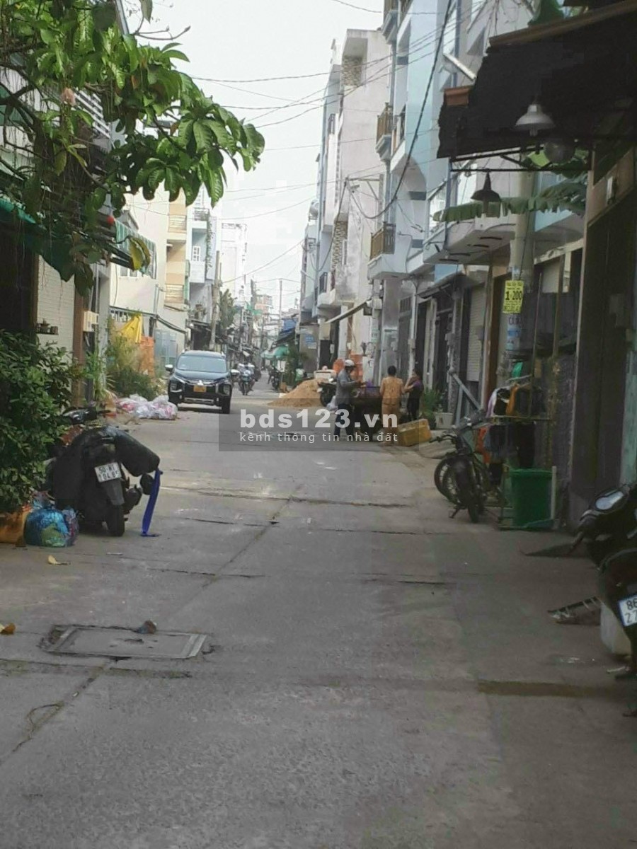 Bán nhà 2 lầu quận 12, hẻm xe hơi, khu dân cư hiện hữu, giá 2.45 tỷ, thương lượng