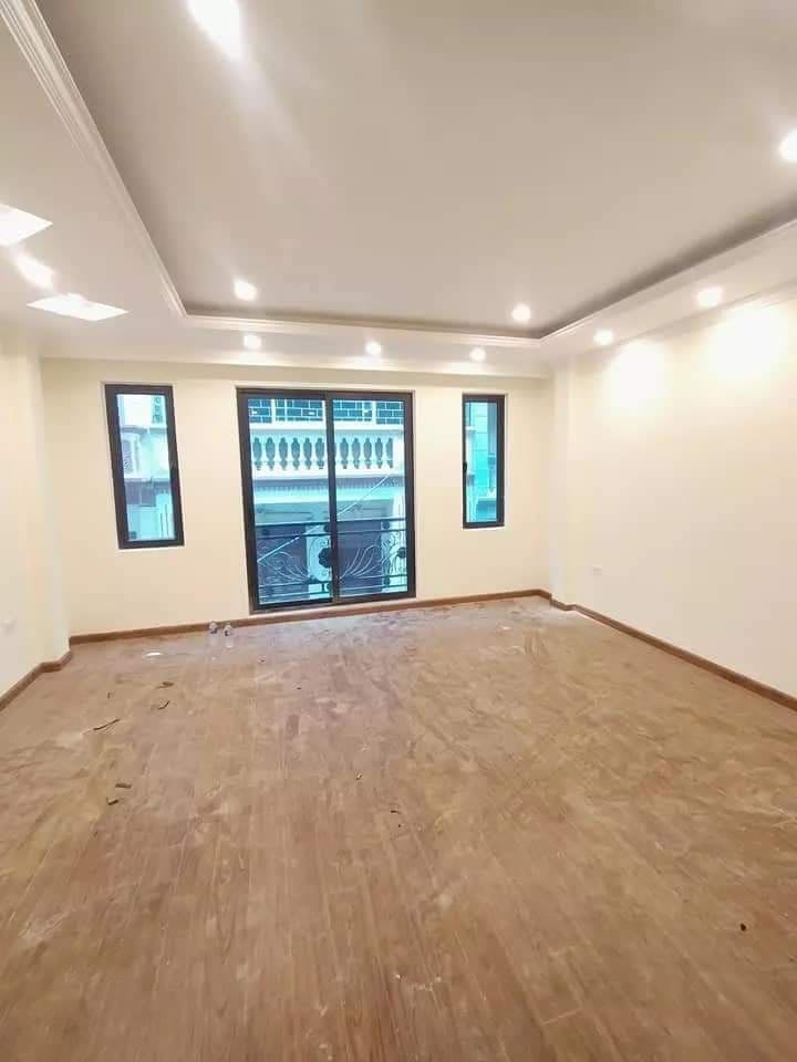 Nhà Đường Bưởi phân lô quân đội, nhà cực đẹp thang máy tốc độ cao, ngõ rộng 7m ở cực thích.