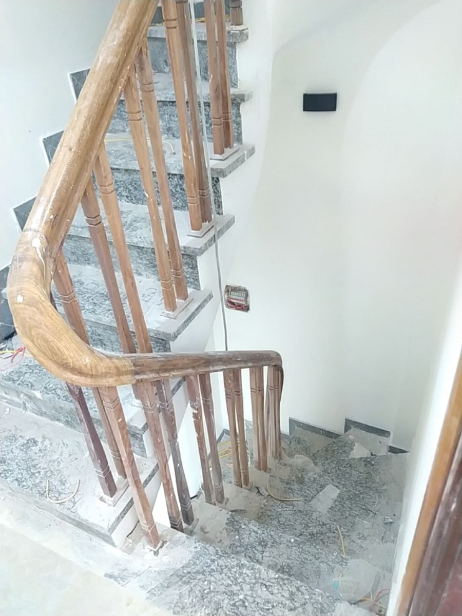 Nhà Đường Bưởi phân lô quân đội, nhà cực đẹp thang máy tốc độ cao, ngõ rộng 7m ở cực thích.