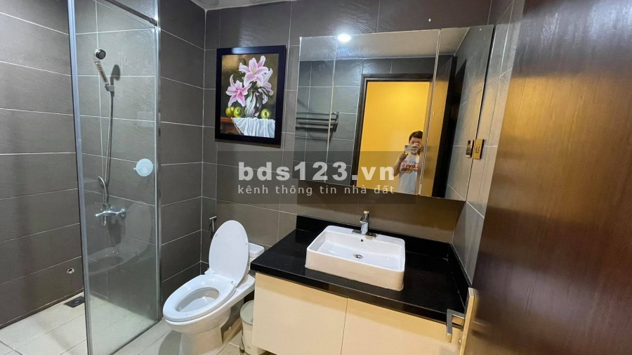 Chính chủ cho thuê căn hộ cao cấp Sunrise City, 3 pn, 2 view đẹp