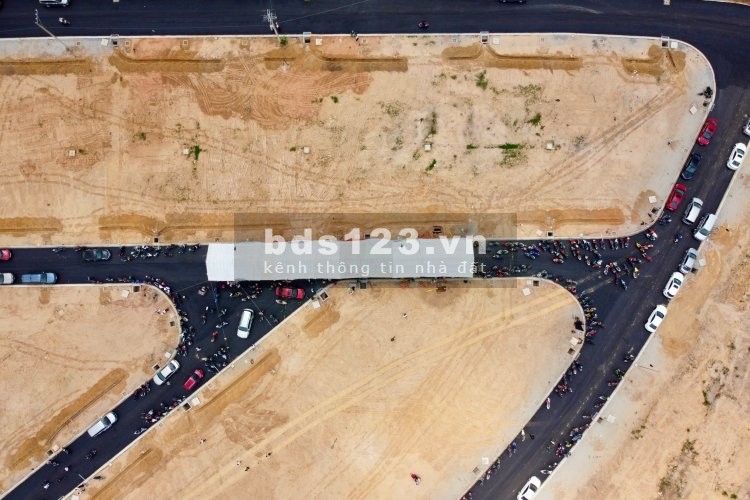 Bán nền đất giá đấu tư tại Thới Hoà, bến Cát, Bình Dương, lhcc