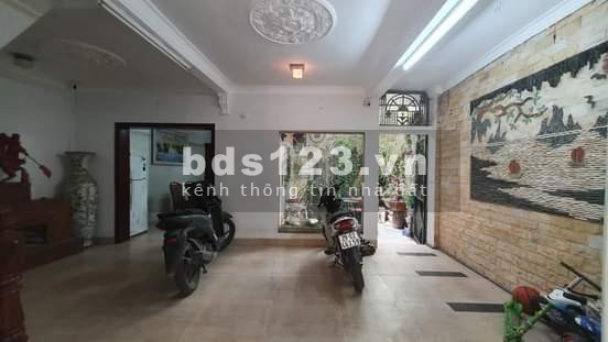 Mặt tiền lớn Quận Đống Đa, Linh Quang dt 57m2, 6 tầng, mt 7m giá bán 6.5 tỷ Đống Đa