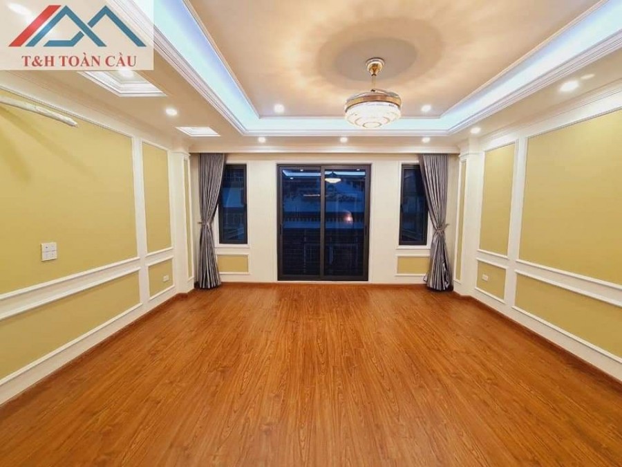 Bán nhà phố Trung Kình, gara ô tô thang máy, dt 402m, mt 5m, giá bán 10.3 tỷ