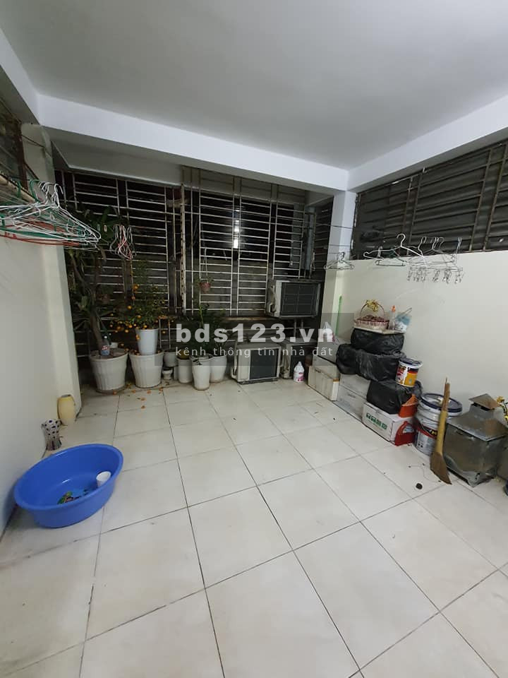 Trung tâm Cầu Giấy, 51m2, 5 tầng, ngõ thông các ngả chỉ 3.75 tỷ