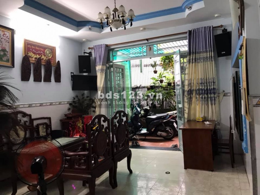 Nhà HXH Cách Mạng Tháng Tám, Quận 10, 104m2, 8 phòng ngủ, Giá 10 tỷ