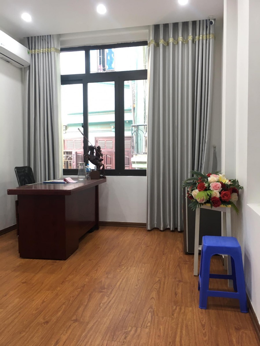 Bán nhà phố Trần Duy Hưng, 5Tx40m2 thoáng trước sau, Kinh doanh cho thuê giá 6.75 tỷ