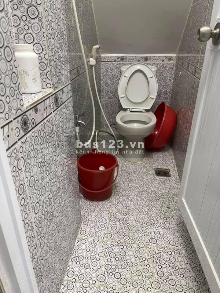 Bán nhà Phú Nhuận, giá 2.7 tỷ, đường Phan Xích Long, phường 1, Quận Phú Nhuận