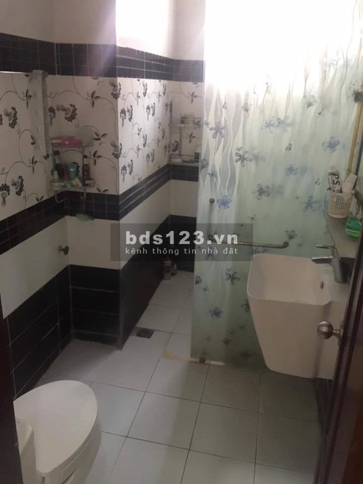 Cần bán nhà Tây Trà, Khu hưu trí, diện tích sử dụng 36m2, giá bán 2,5 tỷ