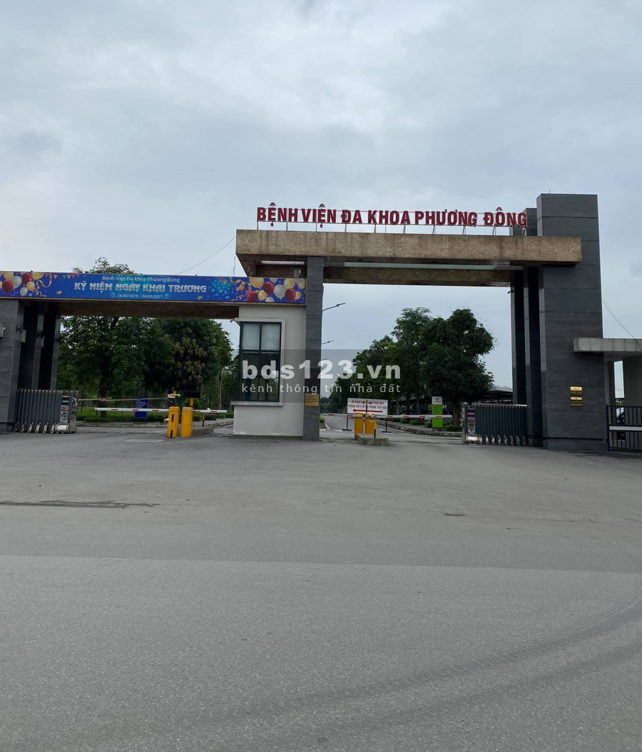 Đất đẹp ô tô vào nhà, lô góc 32 Phố Viên, Bắc Từ Liêm dt 68m2, giá 2.9 tỷ. LH 0941111357