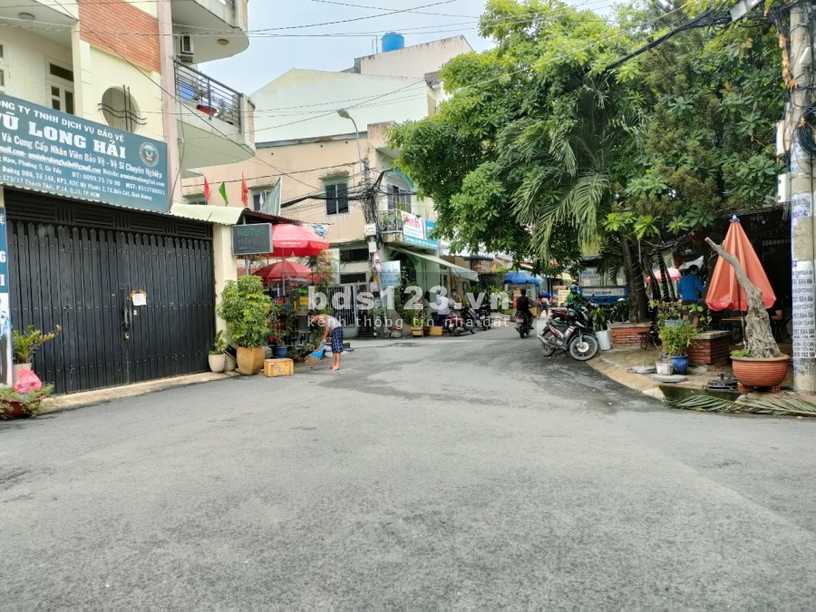 Nhà C4 hẻm 2 mặt tiền Dương Quảng Hàm P5 GV 4*14m2 giá 4,8 tỷ TL.