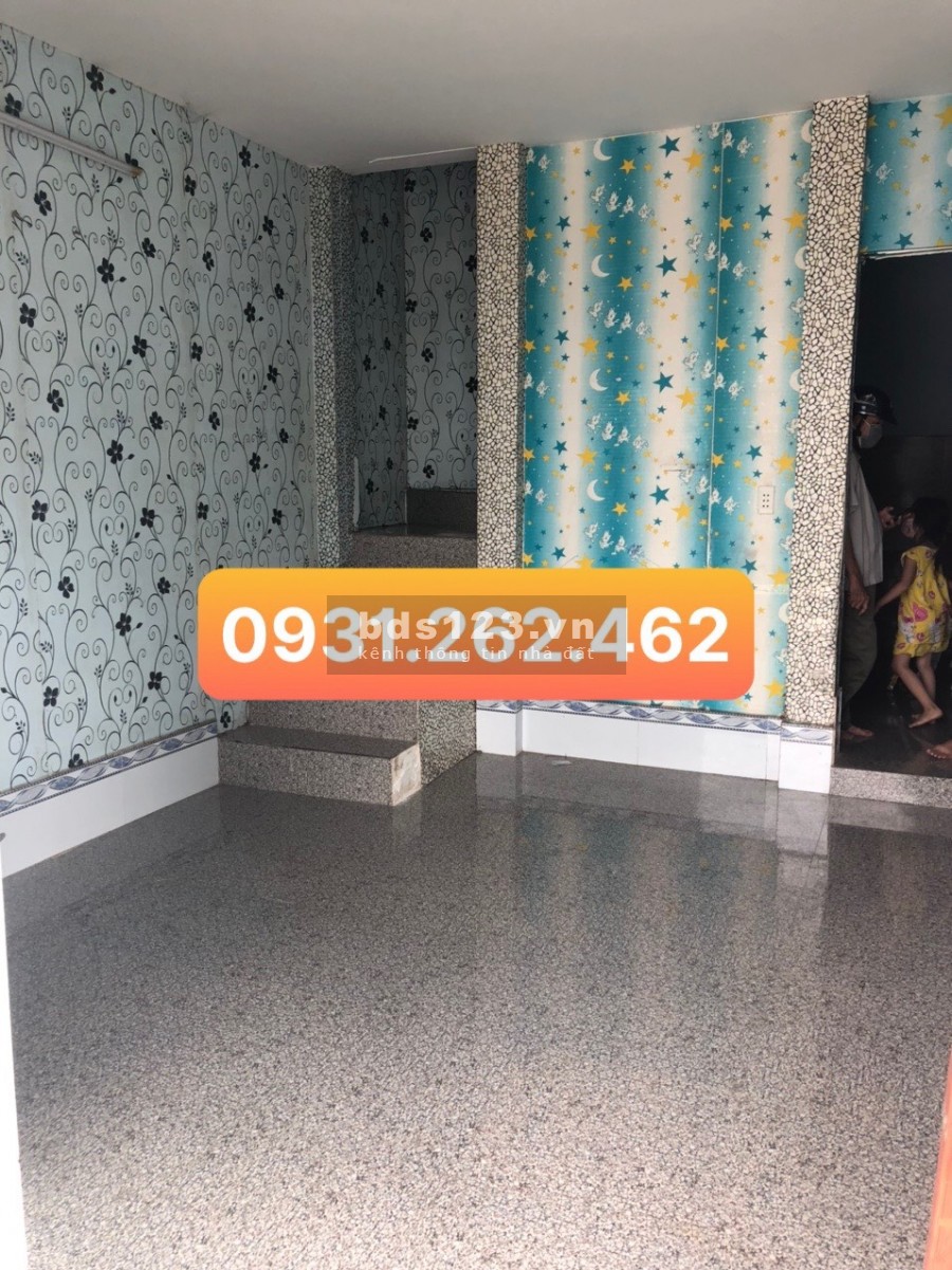Dịch bệnh làm ăn thua lỗ cần bán gấp dãy trọ 1 trệt 1 lầu, 5 phòng trọ ngay KCN Mp3 dân đông kín