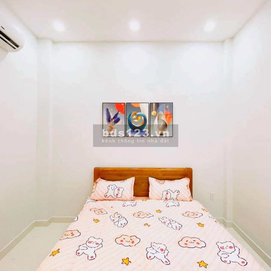 Hẻm xe hơi Nguyễn Văn Khối diện tích 32m2 giá 3.85 tỷ nhiều tiện ích , dân trí cao