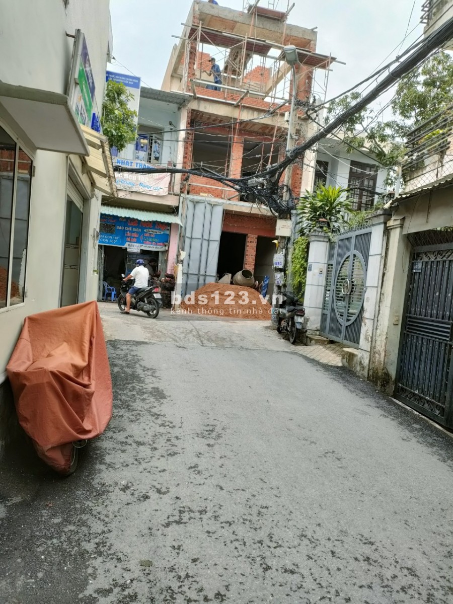Nhà C4 hẻm 2 mặt tiền Dương Quảng Hàm P5 GV 4*14m2 giá 4,8 tỷ TL.