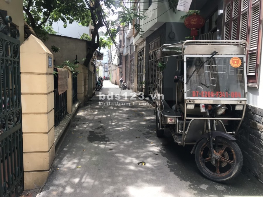Bán nhà Lê Quang Đạo, ô tô vào dt 44m2, 3 tầng, 2 mặt thoáng, an sinh đỉnh giá chỉ 3.7 tỷ