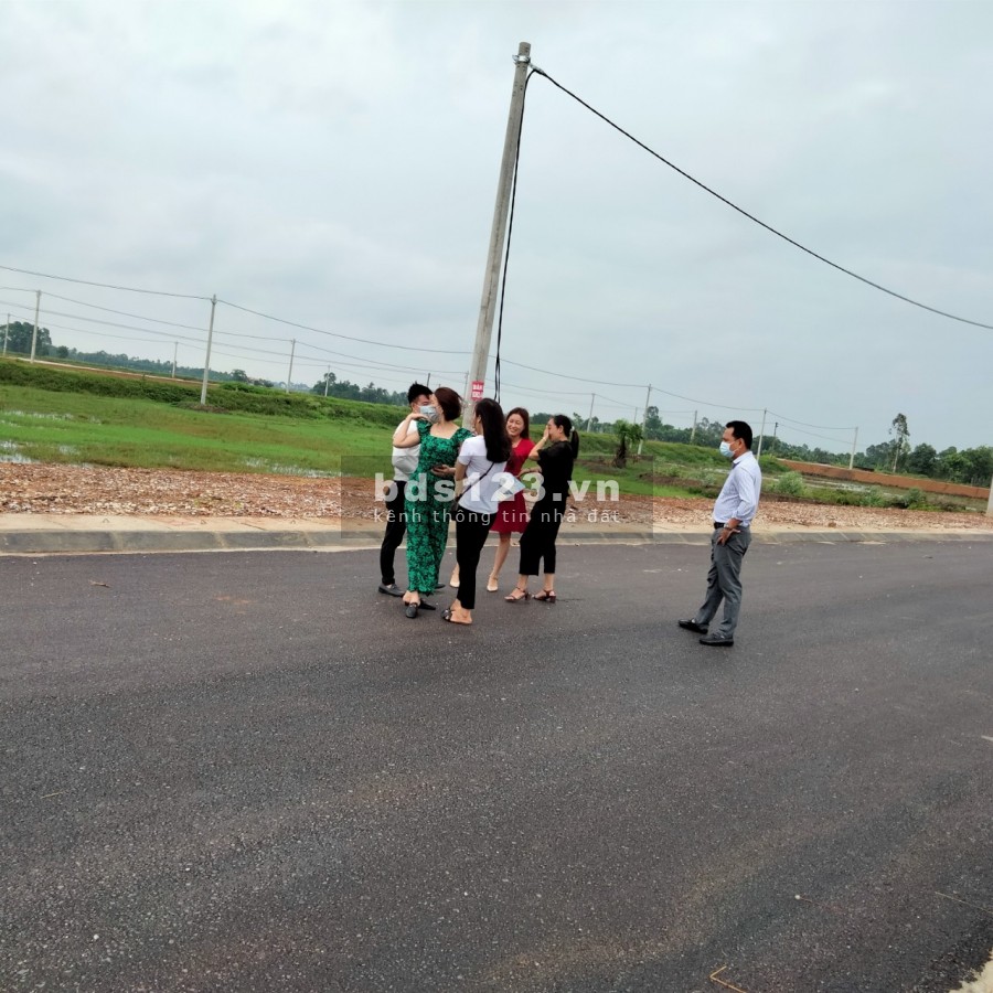 Bán đất nền Quảng Giao - Quảng Xương cho khách đầu tư, lh 0979674886