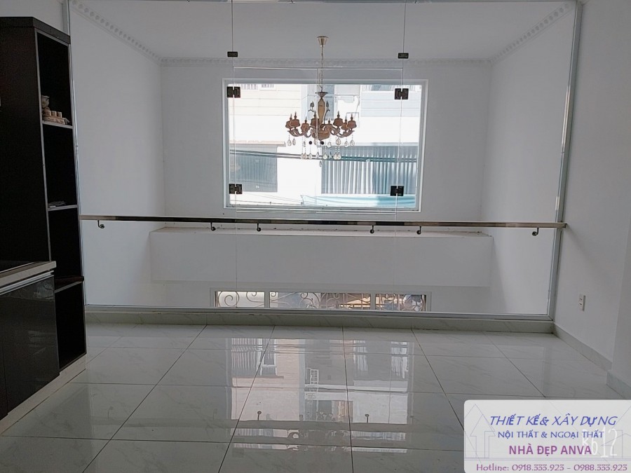 Bán nhà Trần Hưng Đạo, Quận 1, dt 30M2, 4 tầng BTCT, hẻm 4m, 20m ra mặt tiền giá 6 tỷ 5
