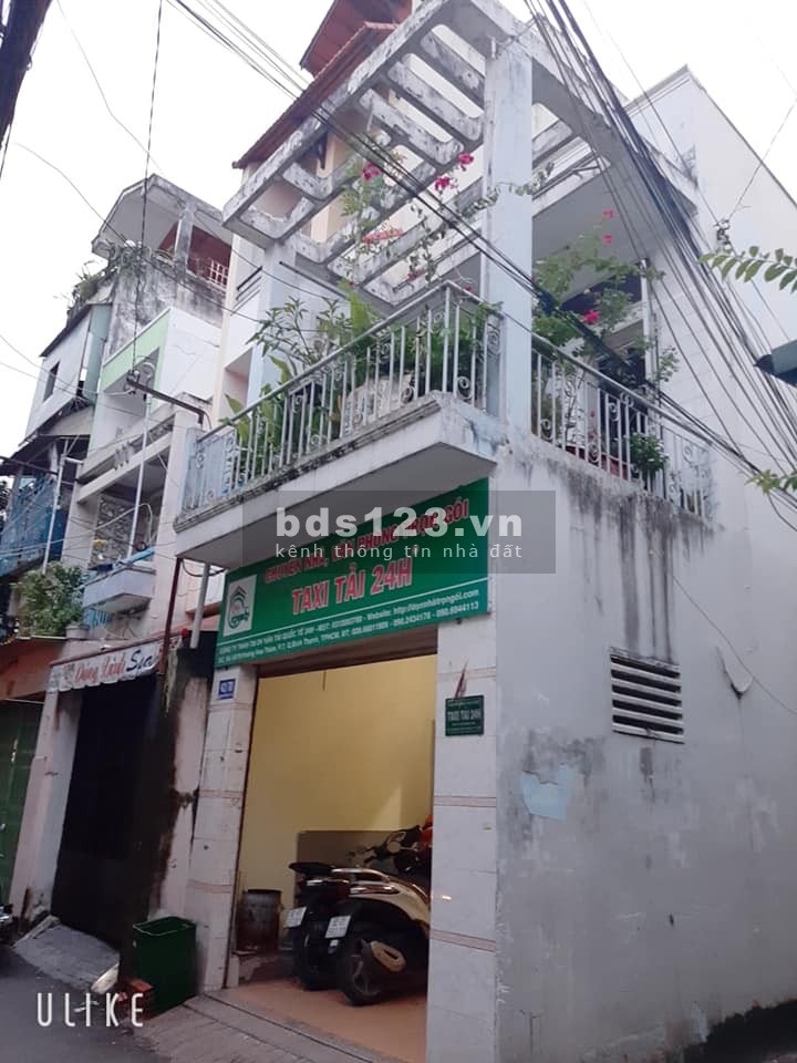 Hẻm xe hơi tránh nhau đường Hoàng Hoa Thám, dt 43m2, giá chỉ 5 Tỷ 500