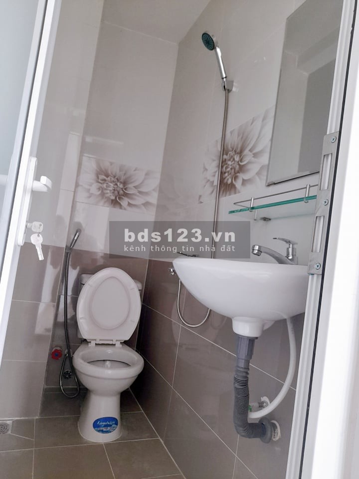 Bán nhà Tây Sơn Diện tích khủng sát mặt tiền 72m2 chỉ 4.25 tỷ.