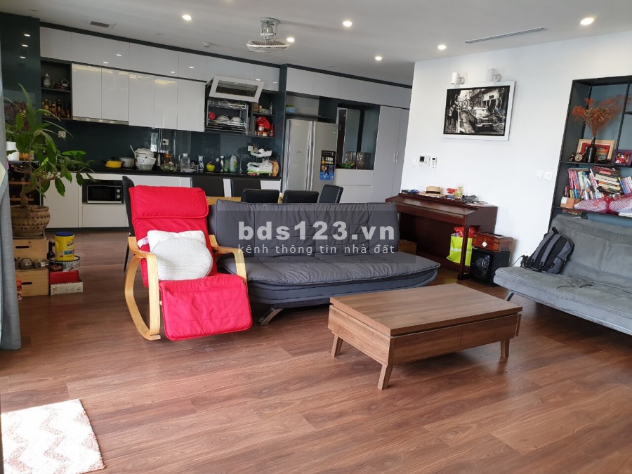 Bán căn góc 2 mặt thoáng dt 128m2, 4PN Imperia Garden liên hệ 0362936504