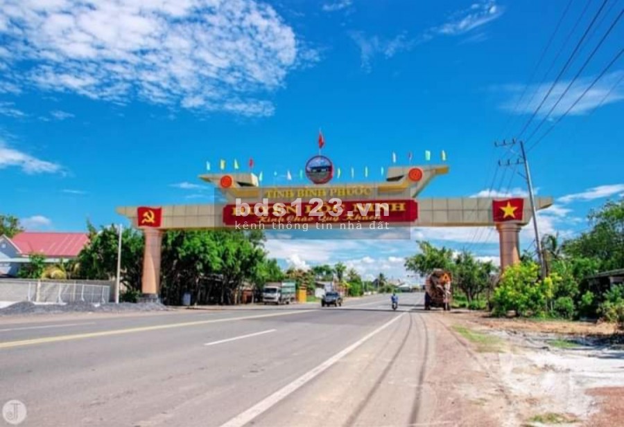 Cần bán đất đẹp Bình Phước, giá rẻ, thích hợp đầu tư, giá bán 500 triệu