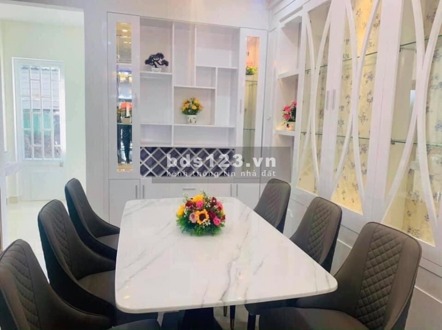 Bán nhà mặt ngõ Thái Hà ôtô qua nhà dt 56m2 x 5t, mt 4m giá nhỉnh 6 tỷ