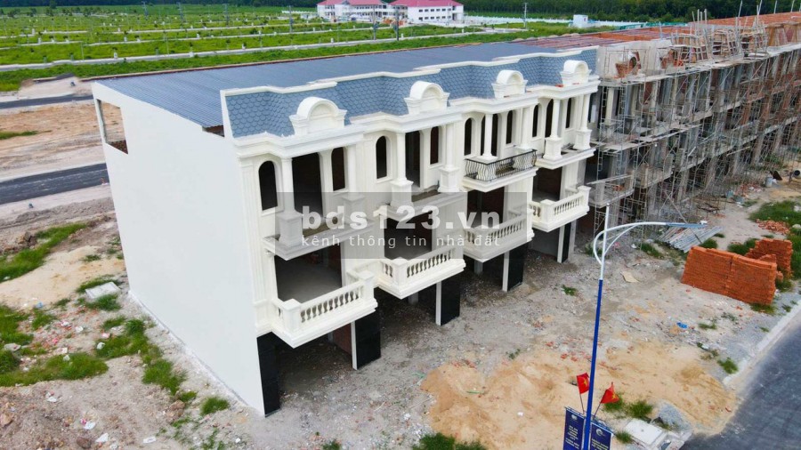 Bán nền TTHC Bàu Bàng Chỉ cần 370tr, Đường 13m Thanh Toán Trả Chậm