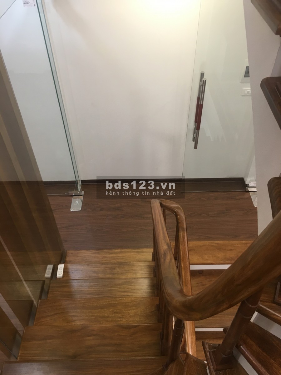 Bán nhà Chiến Thắng, nội thất đẳng cấp, 39m2, 5.2 tỷ