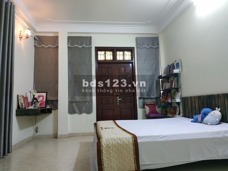 Bán Nhà Phân Lô Quân Đội Hoàng Văn Thái, Nhà Đẹp, 42m2, 5T, giá 3.4 tỷ, gần ô tô