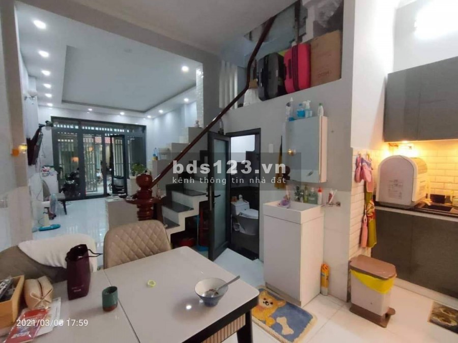 Bán Nhà Đẹp Ngô Gia Tự, P9, Q10, Giá rẻ, 42m2 chỉ 5.2 tỷ 0982245779