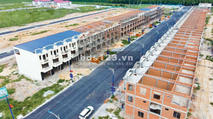 Bán nền TTHC Bàu Bàng Chỉ cần 370tr, Đường 13m Thanh Toán Trả Chậm