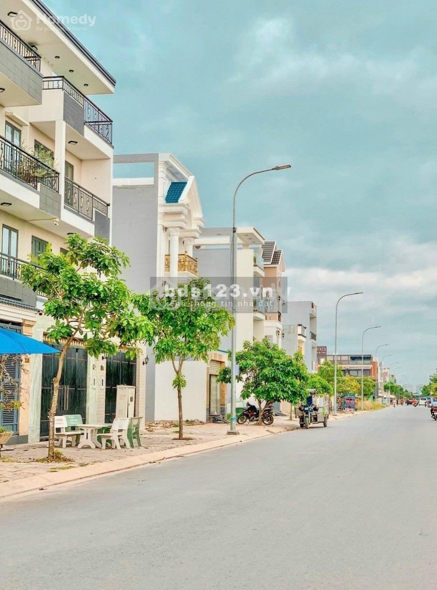 Bán gấp 2 nền đất thổ 5 x 26m liền kề, ngay cụm KCN tiện xây trọ và kinh doanh